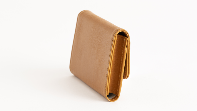 IKUTA KABAN CURUMI CARD CASE(クルミカードケース) RICH BROWN