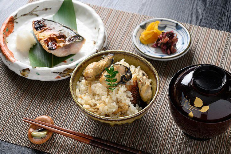 廣島美食特產水心釜飯底料套餐【鯛魚和牡蠣】